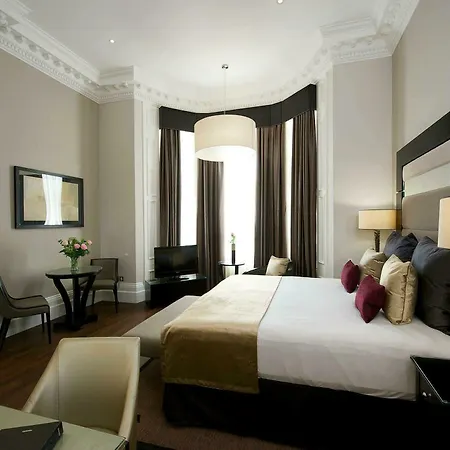 Aparthotel Fraser Queens Gate 4*