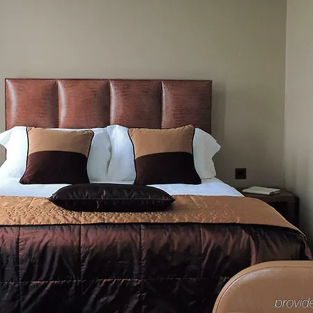 酒店 Radisson Blu Hotel, Bond Street 4*