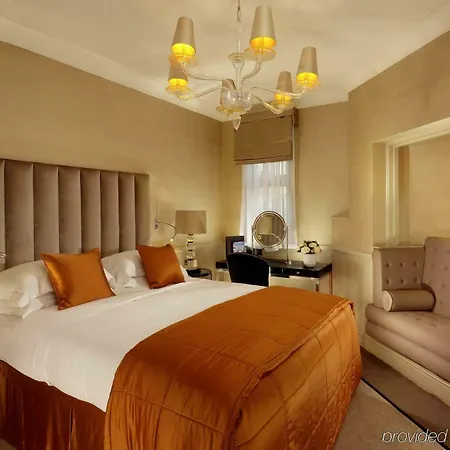 Hotel Althoff St James's & Club 5*