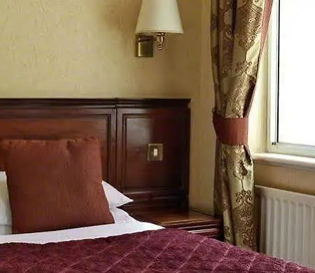 Rochester By Blue Orchid Hotel 4*
