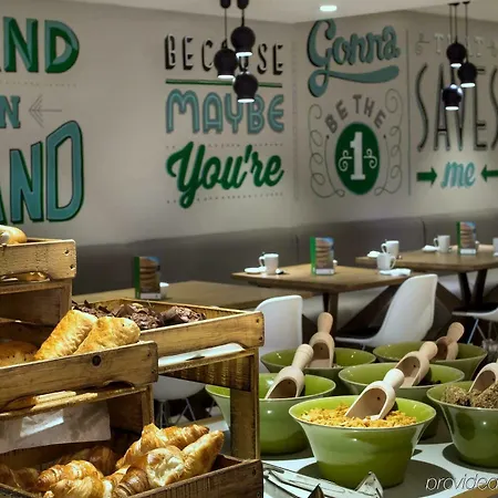 Отель Holiday Camden Lock By Ihg