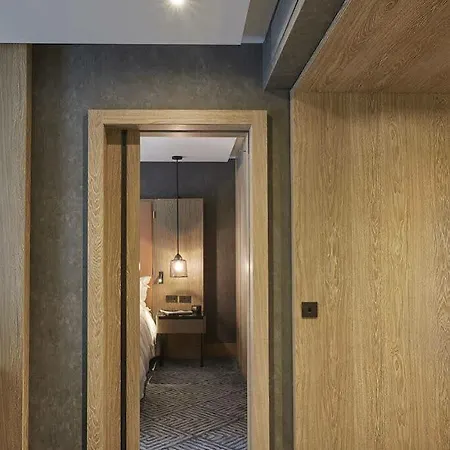 מלון Hilton Bankside לונדון