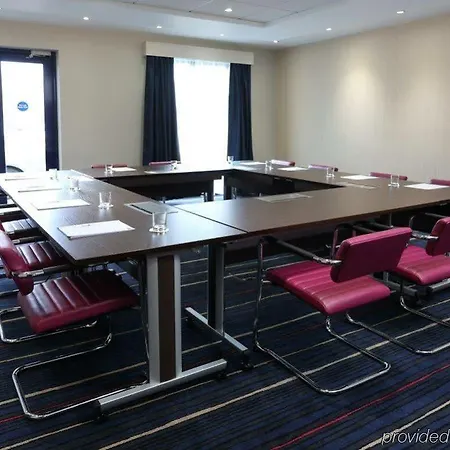 Hotel Holiday Express - Wandsworth By Ihg 3*