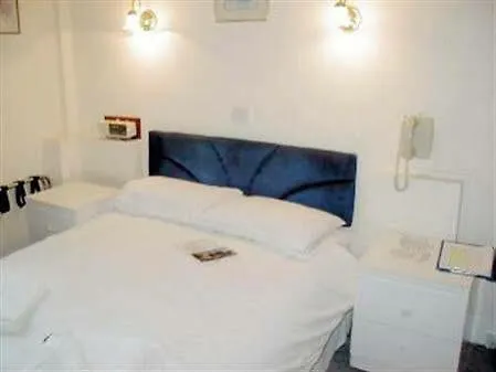 The Pilgrm Hotel
