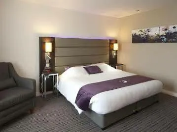 Premier Kew Bridge Hotel 3*