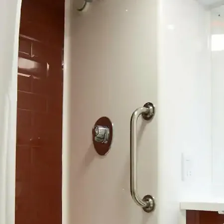 Ξενοδοχείο Travelodge Wembley Λονδίνο