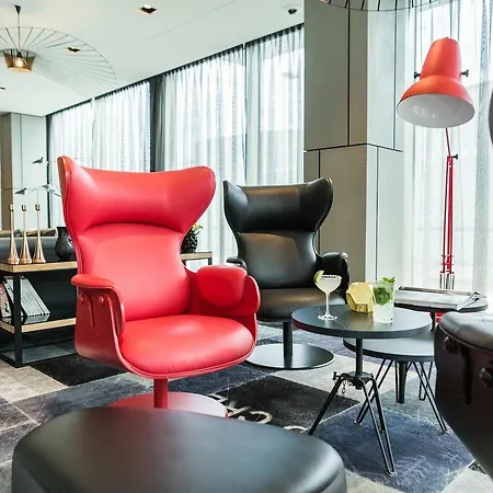 Park Plaza London, Park Royal