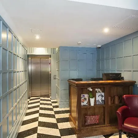 Hotell Leicester House 3*
