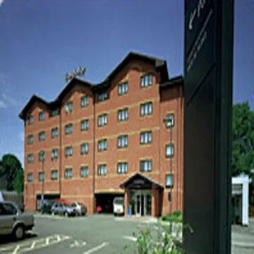 Travelodge Park Royal ホテル