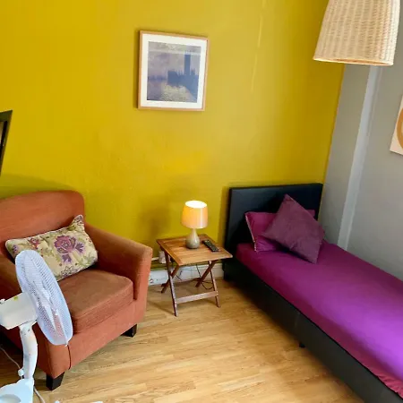Prince Arthur Guest house London