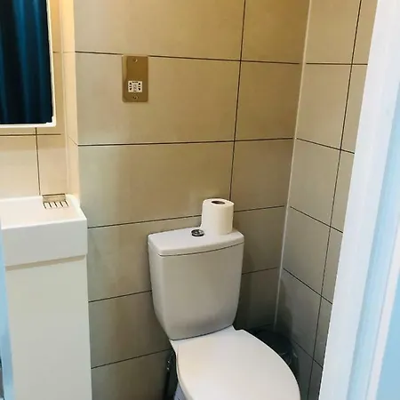 Kensington And Chelsea Apartment *
