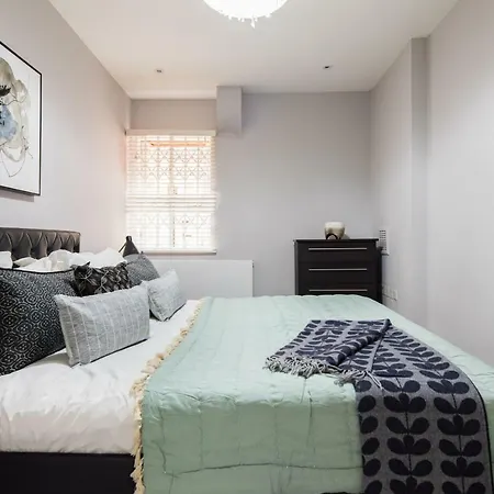 Kensington Court By Lime Street Apartment