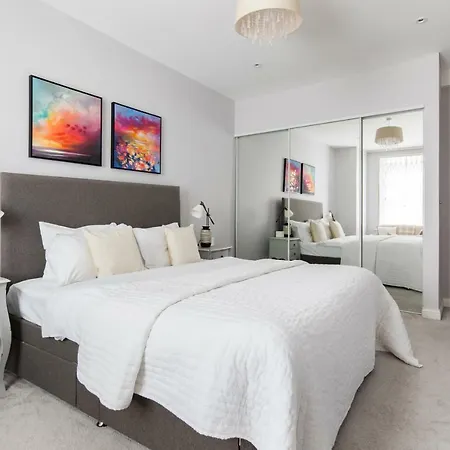 Kensington Court By Lime Street London