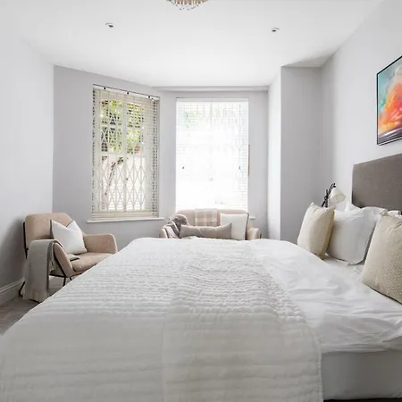 Kensington Court By Lime Street Apartment London