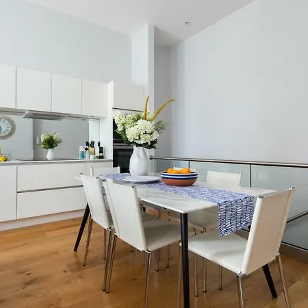 Kensington Court By Lime Street