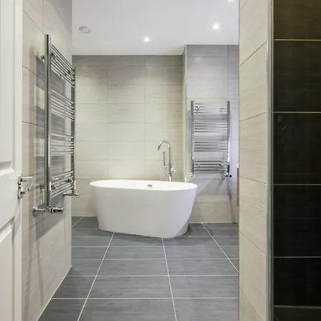 Kensington Court By Lime Street Apartment London