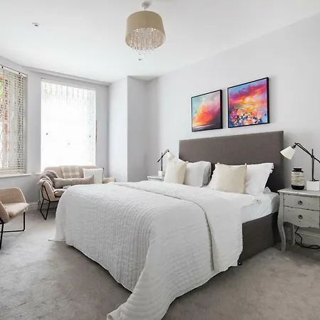 Kensington Court By Lime Street Apartment