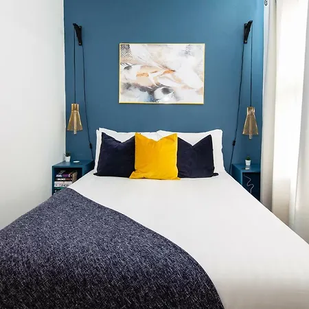Thrive - Clapham Junction * London