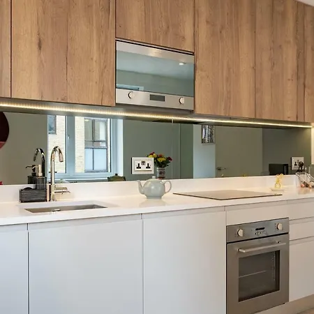 Sweet - Mile End Apartment *