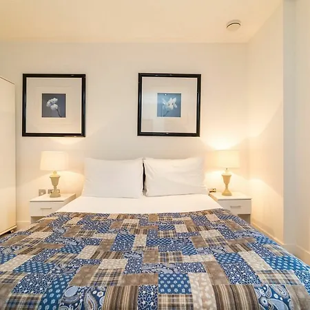 Hotel Austin David - New Island 4*