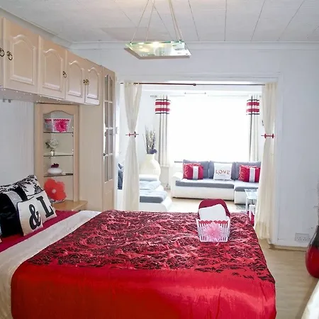 A & L Hotel 3*