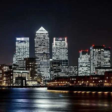 Lincoln Plaza London, Curio Collection By Hilton Hotel 4*