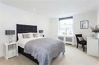 Hyde Park Hotel