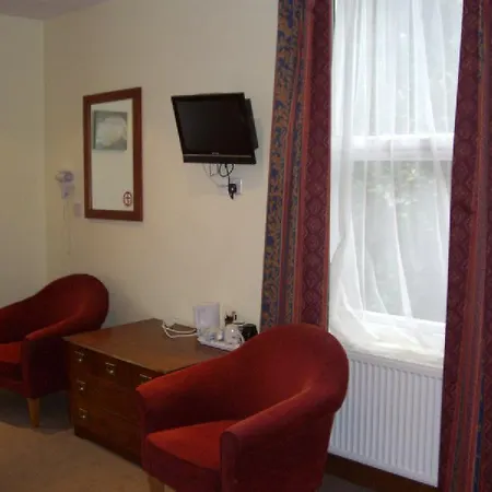 Hotell 65 2*