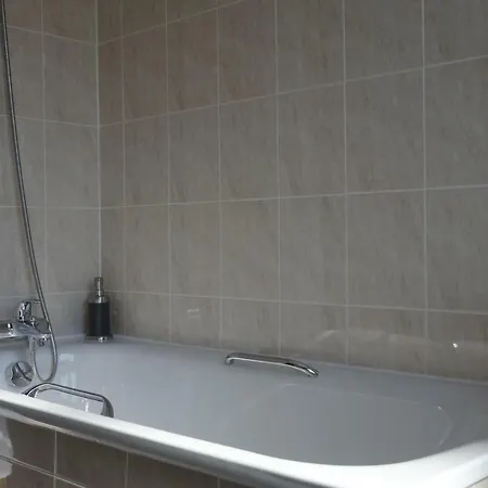 Wembley Homestay Homestay London