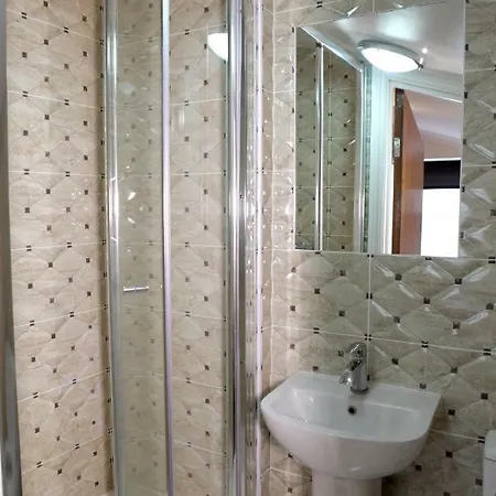 Hr Guest house London