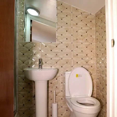 Hr Guest house London