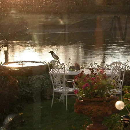 Nocleg ze śniadaniem Chiswick Riviera With Free Parking *