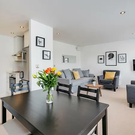 Apartment The Art London