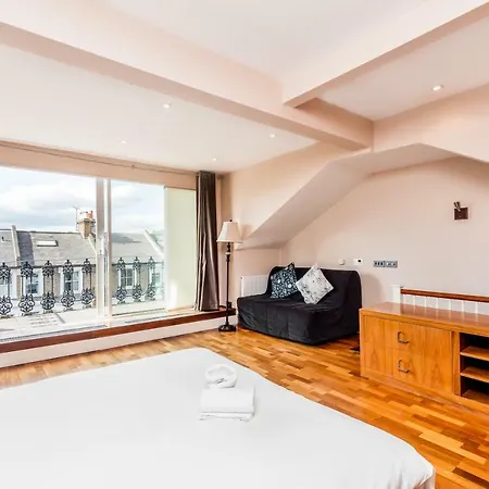 Alloggio in famiglia Muse Haus Riverside Londra