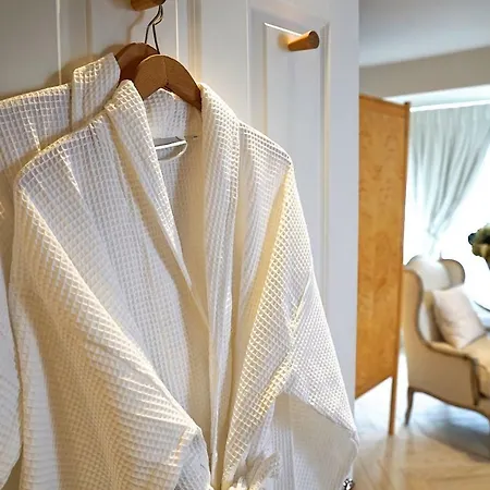 Kew Gardens Bed & Breakfast 4*