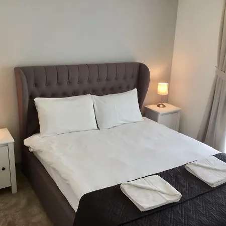 Stylish Apartments In Victoria & Westminster Apartment