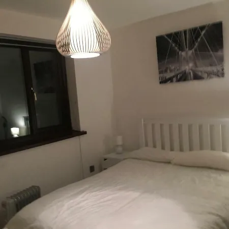 Apartment Noel Baker Court