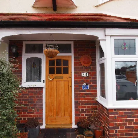 Friendly In South London Homestay *