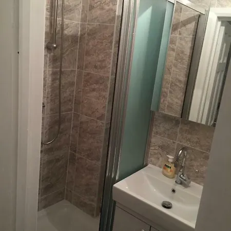Camden Palace Apartment