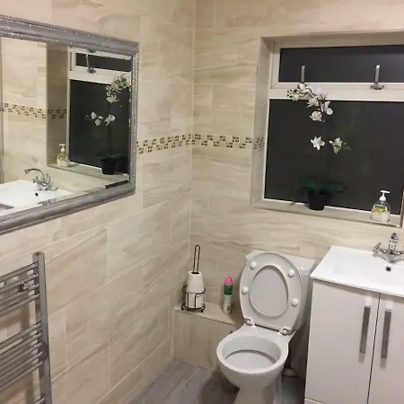 Guest house Heathrow Lhr
