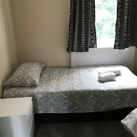 City Central Apartment *