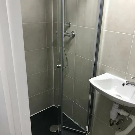 City Central Apartment *