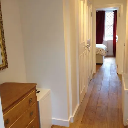 Farriers House Apartment