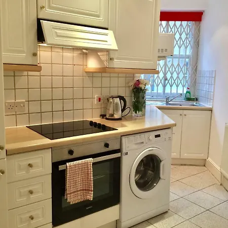 Stylish Apartments In Victoria & Westminster Apartment London