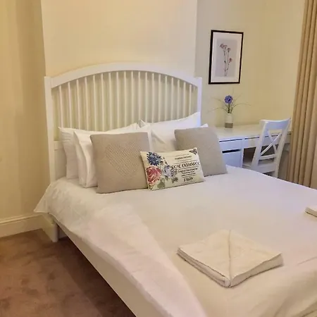 Stylish Apartments In Victoria & Westminster Apartment London