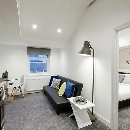 Modern Fitzrovia *