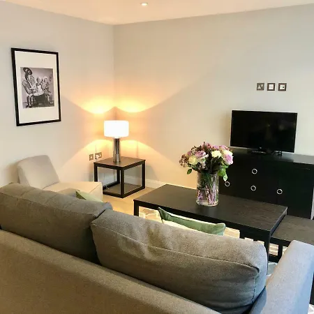Stylish Apartments In Victoria & Westminster * London