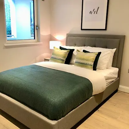 Stylish Apartments In Victoria & Westminster