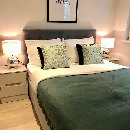 Stylish Apartments In Victoria & Westminster * London
