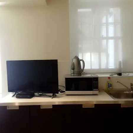 Lovely 1 Bed In Earls Court Apartment *